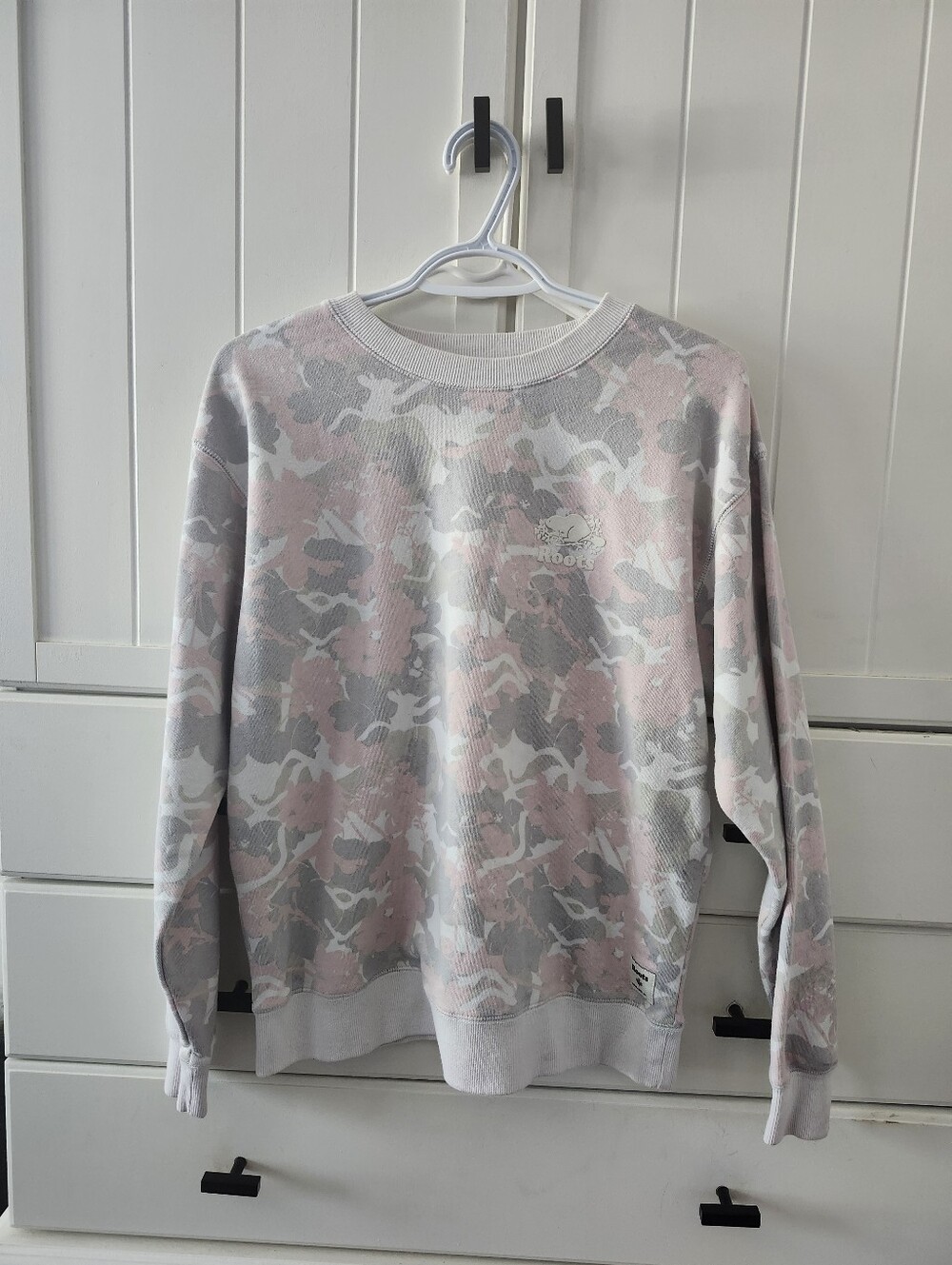 Roots Womens  Pink & Gray Camo Crewneck Sweatshirt Sz S